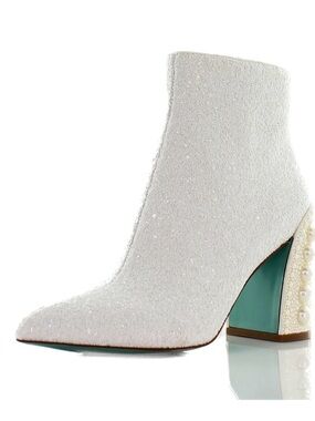 Betsey Johnson Kasey Boots
